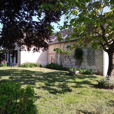 Les Hautes Mougonnieres Neuil エクステリア 写真