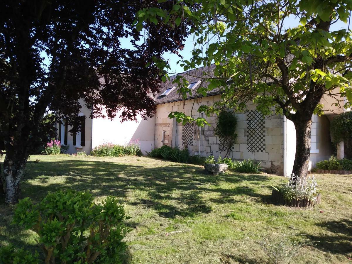 Les Hautes Mougonnieres Neuil エクステリア 写真